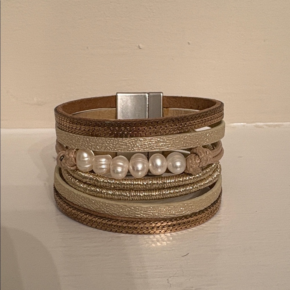 Beige and Brown Multi-Layer Bracelet with Pearls